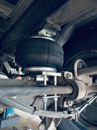 Mercedes Sprinter segédlégrugó szett kompresszorral (2018-máig)